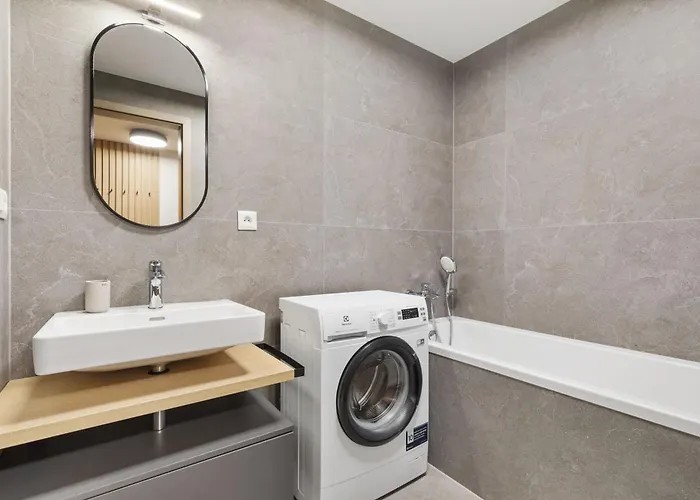 Lam Terracotta - Ac - Balcony Appartement *