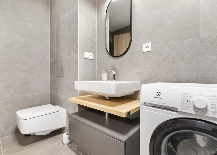 Lam Terracotta - Ac - Balcony شقة *