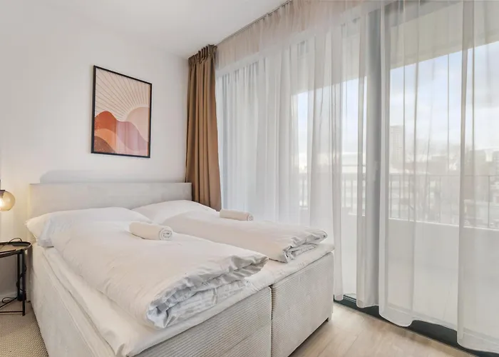 Lam Terracotta - Ac - Balcony * Bratislava